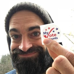 Meet your Posher, Adam